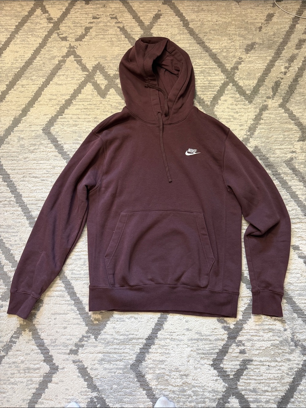 Nike Men's Maroon Pullover Hoodie Size S